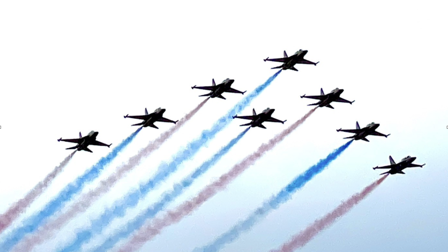 飛行機Vライン飛行画像